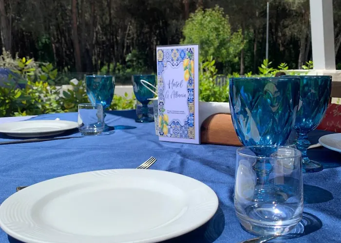 Hostel Garden Albania