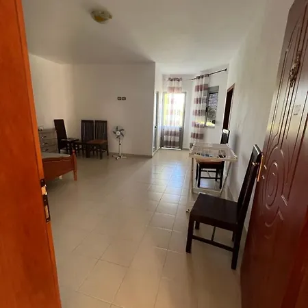 Garden Albania Hostel Golem (Tirana)